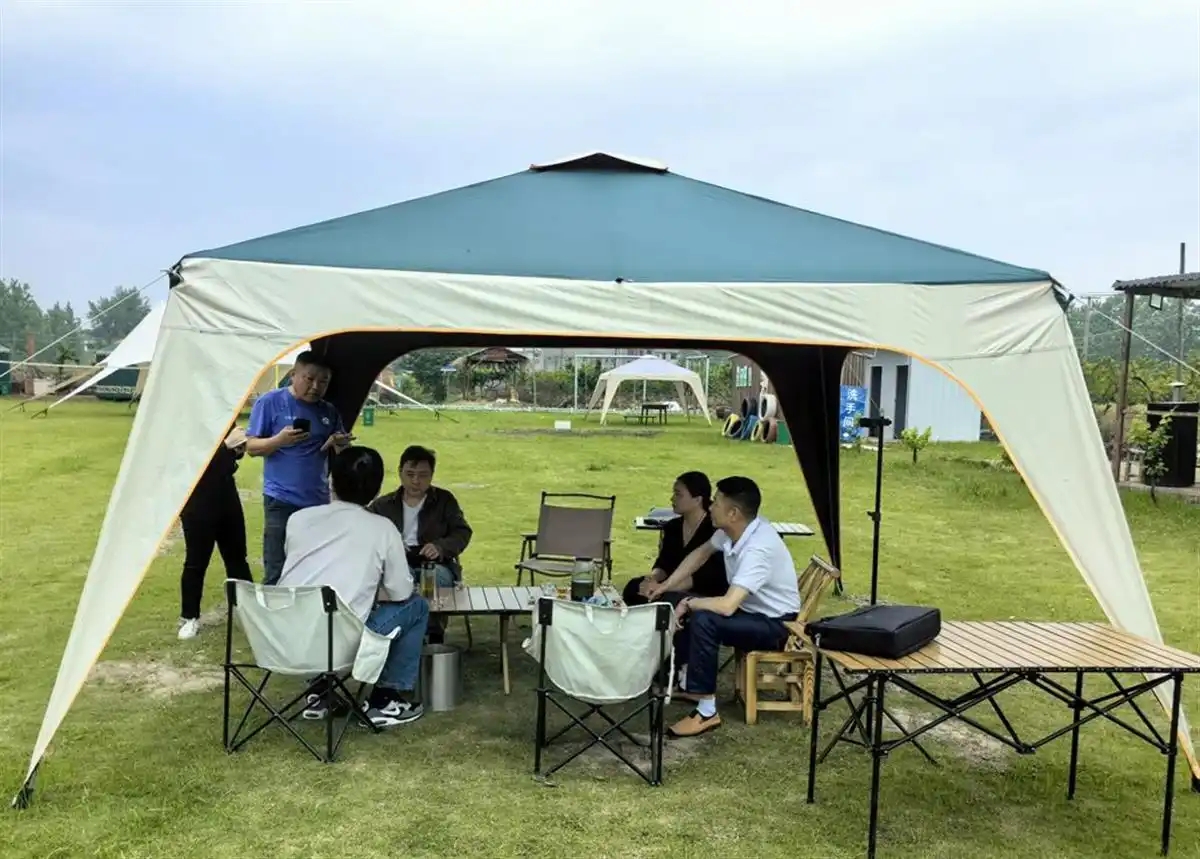 爱心大哥”打造生态休闲农庄，游客摘菜带走从不收钱(图1)